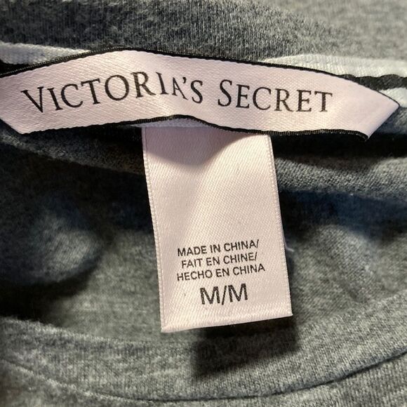 Victoria Secret - French Toast Kiss Gray Tank (pajama top) sz Medium - Picture 4 of 5